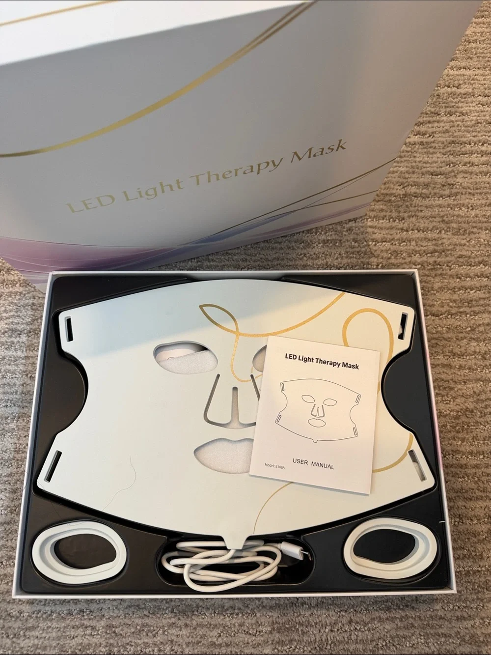 LED Facial Mask - Picture 4 of 5
